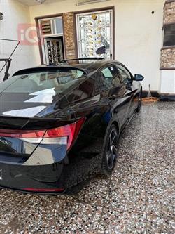 هیۆندای ئەلەنترا